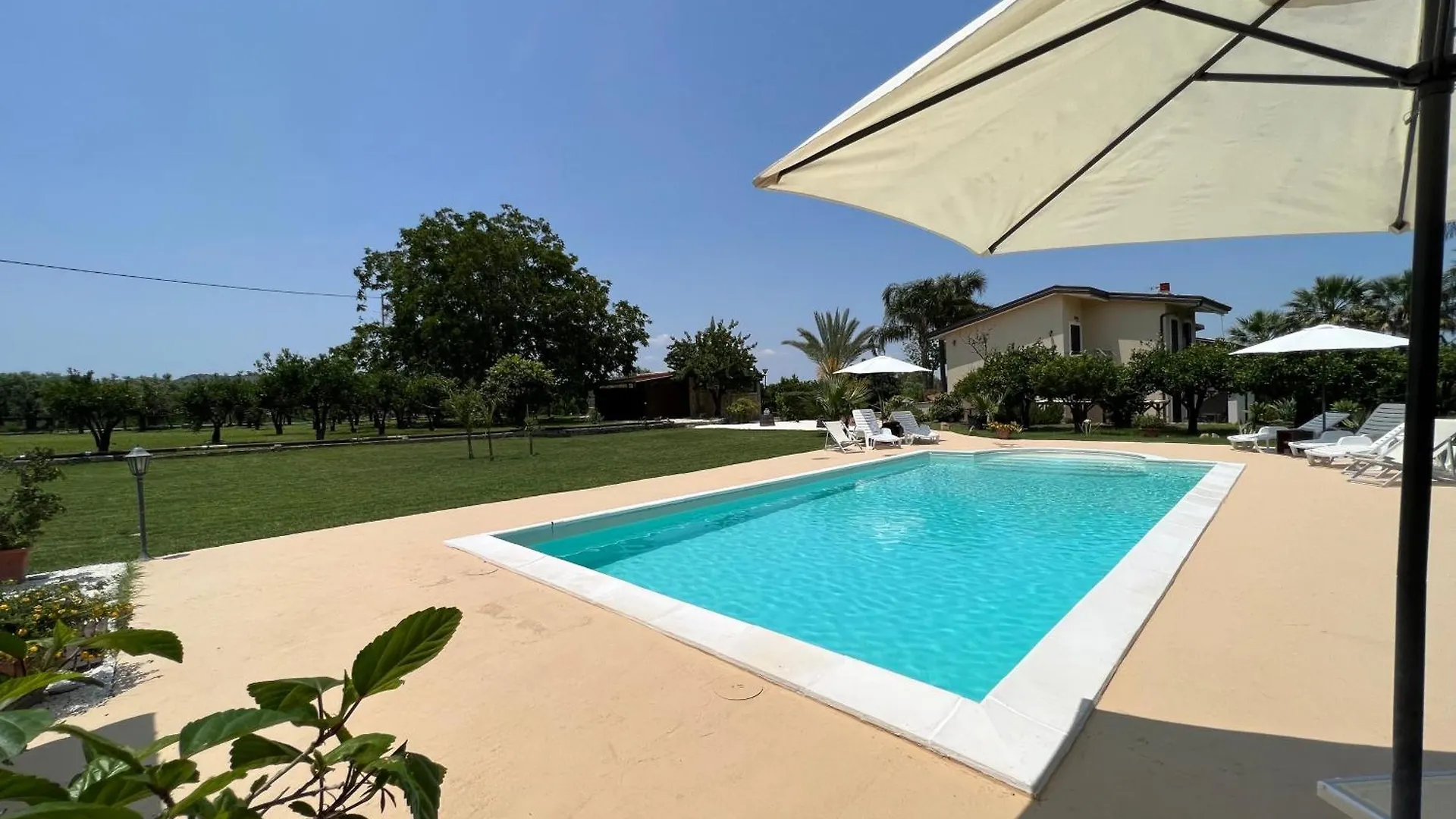 Villa Antonella Carlentini Italie